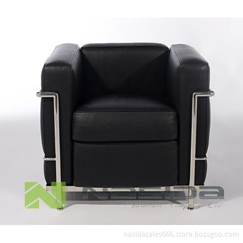 Replica Le Corbusier LC2 Sofa